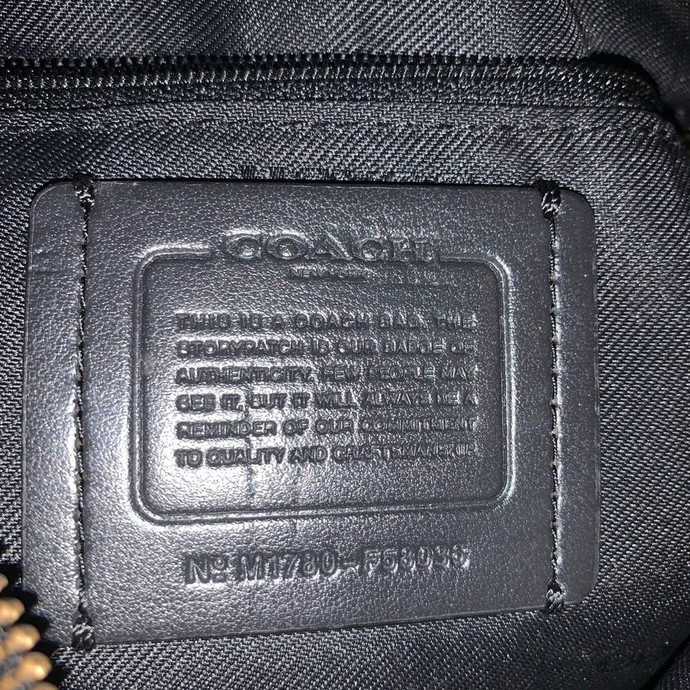Coach Bag - Picture 4 of 11